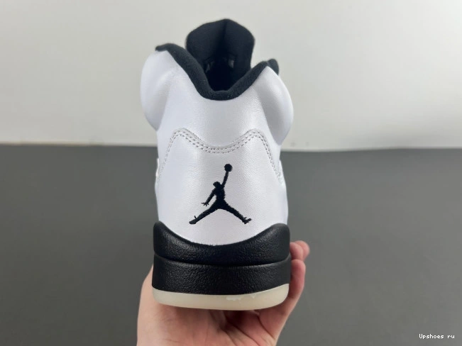 and Black"  Retro DD0587-110 Jordan 5 "White  0817